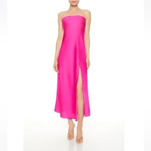 Satin Strapless Maxi Slip Dress. Fuscia. size Medium. Worn once. Forever 21